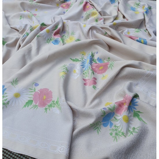 Large vintage Tablecloth, exceptional quality, cotton rayon damask, 70